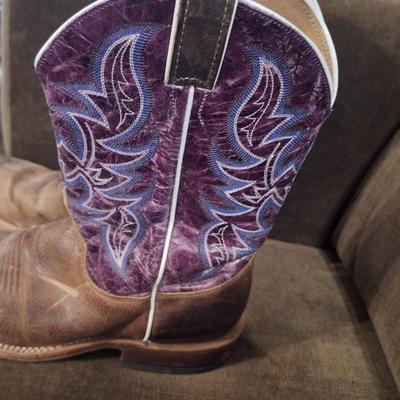 Men's sz 10 D boots