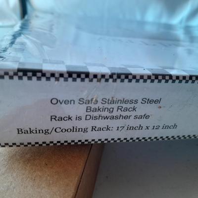 Checkered Chef baking / cooling rack and tray with Kayaso cookie cutters - Brand new items!