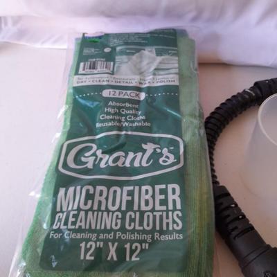 New Costway steam cleaner with accessories - Grants microfiber cleaning cloths