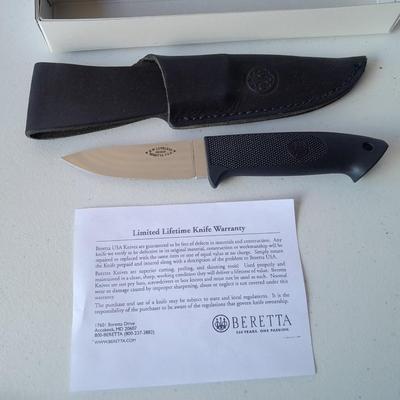 New in Box! Baretta Knife with sheath - Loveless Skinner Zytel Knife - Preppers delight!