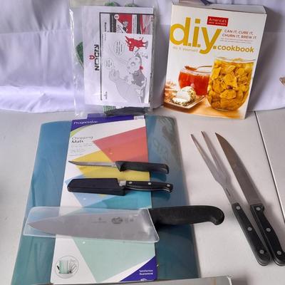 Chopping mats - Assortment of Kitchen Knives- D.I.Y. Cookbook - Nocry cut resistant large gloves