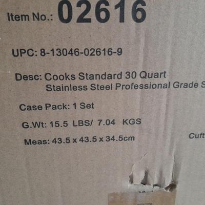 New in Box - Cooks Standard 30 Quart stainless steel professional grade stock pot