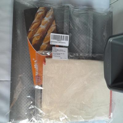 Brand new Wilton bread baking pans - Loaf pan and NEW Walfos French bread baking pan