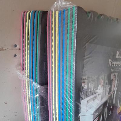 15 brand new multi-Purpose reversible Foam mats - Anti-fatigue mats - Colorful fun!