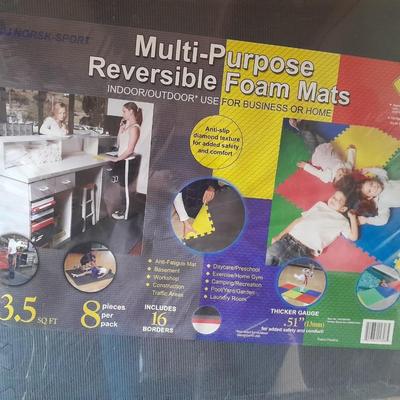 15 brand new multi-Purpose reversible Foam mats - Anti-fatigue mats - Colorful fun!
