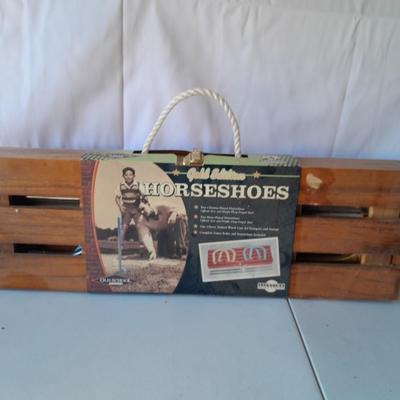 Gold Edition Horseshoes game in wooden crate - Never been used!