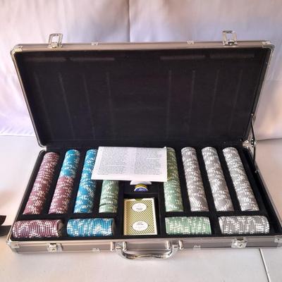 Awesome Locking case World Poker Tour Poker set