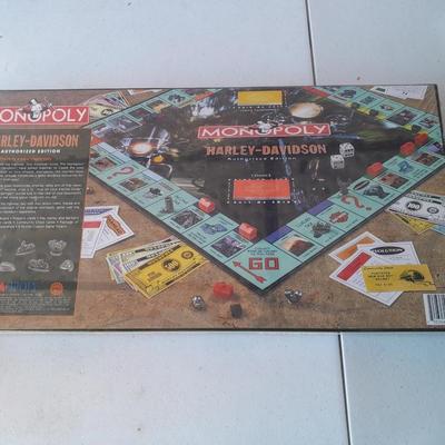 New sealed - Harley Monopoly game - GREAT GIFT IDEA!