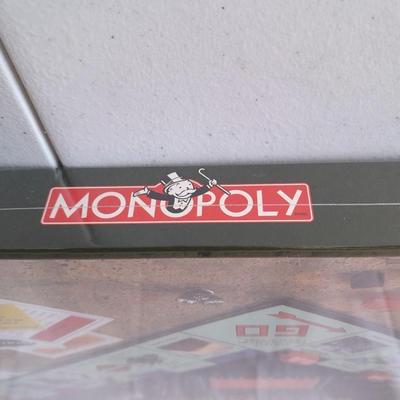 New sealed - Harley Monopoly game - GREAT GIFT IDEA!