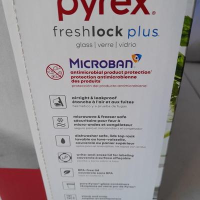 New in the box - glass 10-piece PYREX dish set - Freshlock plus lids Microban
