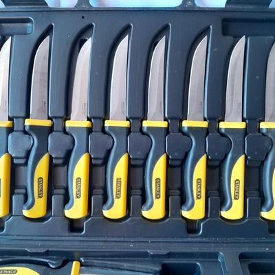 Nice Stanley Knife set in molded case perfect for home or camper with Rope - Hunting - camping - fishing