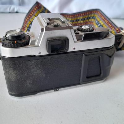 Vintage Pentax 35 MMM camera with flash and accessories