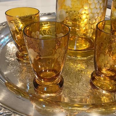 Amber glass with grape motif decanter set with 5 glasses and tray