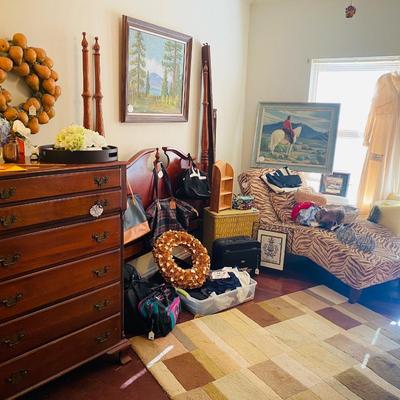 Lot 17: Bedroom Selection