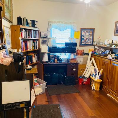 Lot 24: Office Left Side Selection