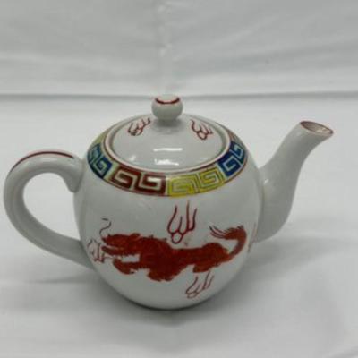 Chinese Vintage Teapot-local pickup and shipping available