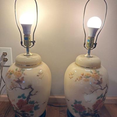 Pair of Vintage Lamp Hand Painted Chinoiserie Table Lamp / Lighting / Vintage Home Decoration-local pickup and shipping available