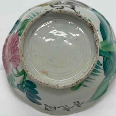 Chinese Porcelain, Chicken Bowl-local pickup and shipping available