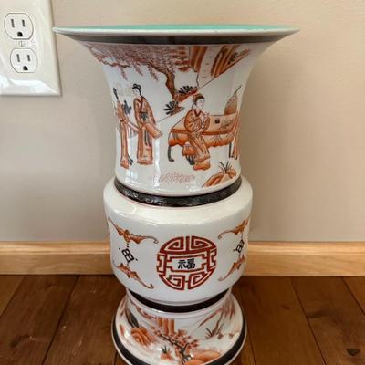 Large Chinese Vintage Porcelain Iron Red Kutani Vase with six characters mark-local pickup and shipping available