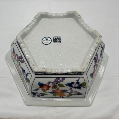 Large Japanese Porcelain Imaris Basin-local pickup and shipping available