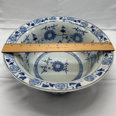 Large Chinese Vintage Porcelain Blue and White Basin with Four Characters Mark-local pickup and shipping available