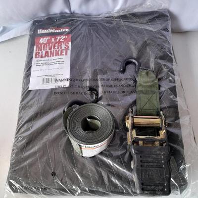 New moving blanket with like new wide Haul Master ratchet strap