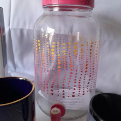 Kitchen items - 2 brand new Mugs - Glass tea dispenser / pitcher and a new 11lb Taylor food scale