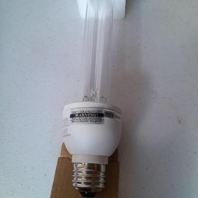 Amazon Basics Portable power bank - and brand-new Coo spider CTUV-25 Germicidal compact light bulb Must have items for prepping