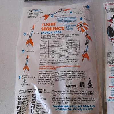 Sealed in Package - Two Flying model Rockets - Argosy - SR-71 Blackbird -Estes brand made in USA