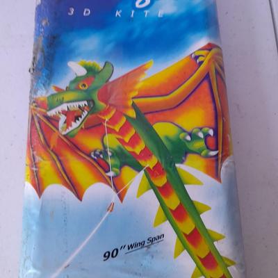 Awesome for fall fun! Amazing Ready to fly 3D Dragon Kite! Sealed in container! 90" wingspan!