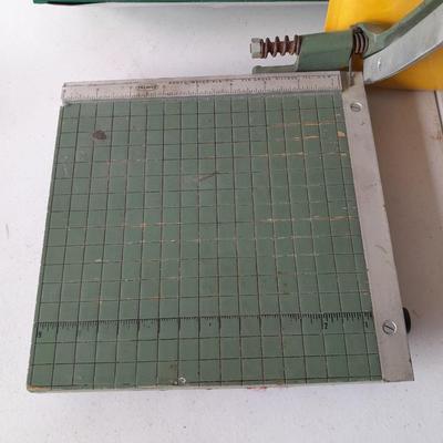 Office supplies - Nice small vintage Premier paper cutter - new envelopes - Partial box 500 Envelopes