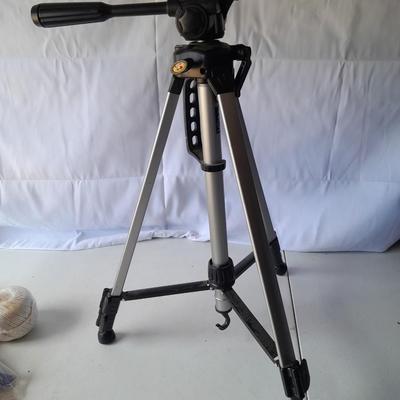 Nice Adjustable Amnico Camera tripod