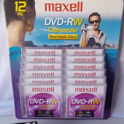 Nice Hitachi Full HD Blu ray disk camcorder complete with battery & charger - instruction book and DVD RW disks