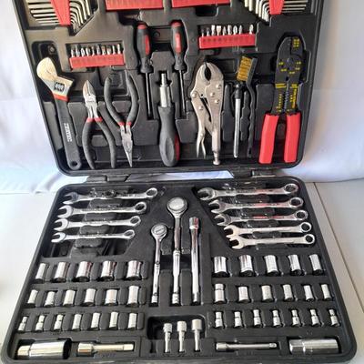 Tool set in molded box