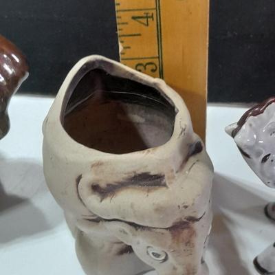 Small elephant planter with chicken and a horse