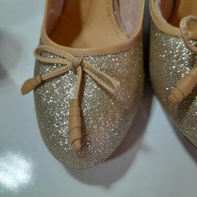 Two pair of Womens dress shoes - high heels size 8m