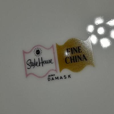 Style house Damask fine China set - setting for 4