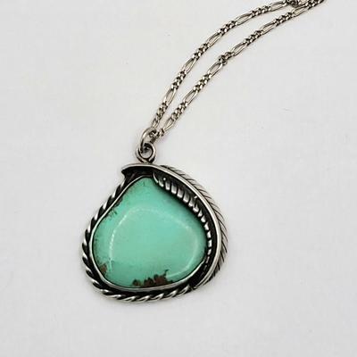 Vintage Navajo Turquoise Pendant Necklace
