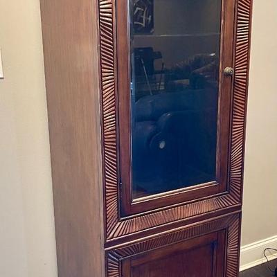 Media cabinet