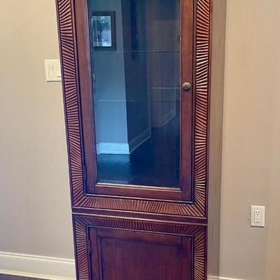 Media cabinet