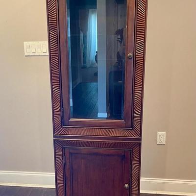 Media cabinet