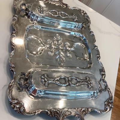 Vintage Roast platter with covers and handles 27” x 16”