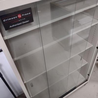 Commercial Retail Metal Case Display Cabinet on Casters
