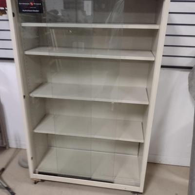 Commercial Retail Metal Case Display Cabinet on Casters