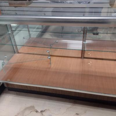 Retail 6' Glass Display Cabinet (No Contents)
