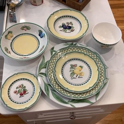 Spode for Williams Sonoma English Floral Chargers-10
