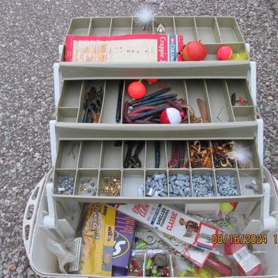 Flambeau fishing box with fishing gear