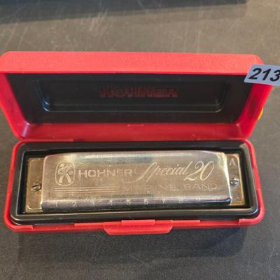 Hohner 20 Harmonica