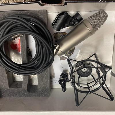 Studio microphone