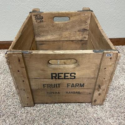 Rees fruit farm crate